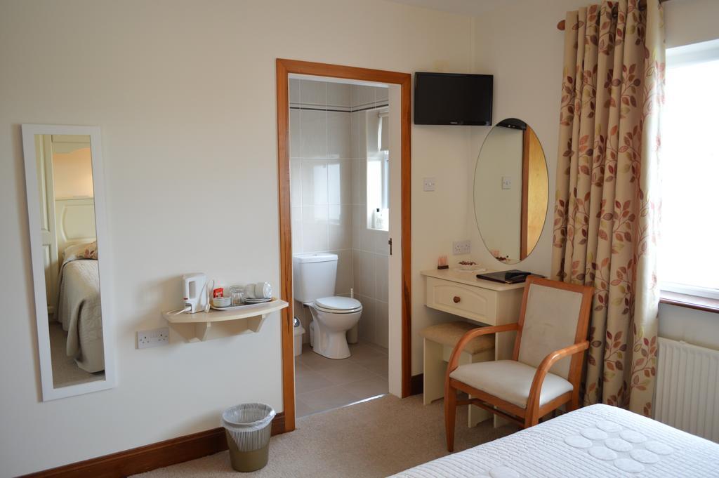 Caseys Homedale Killarney Room photo